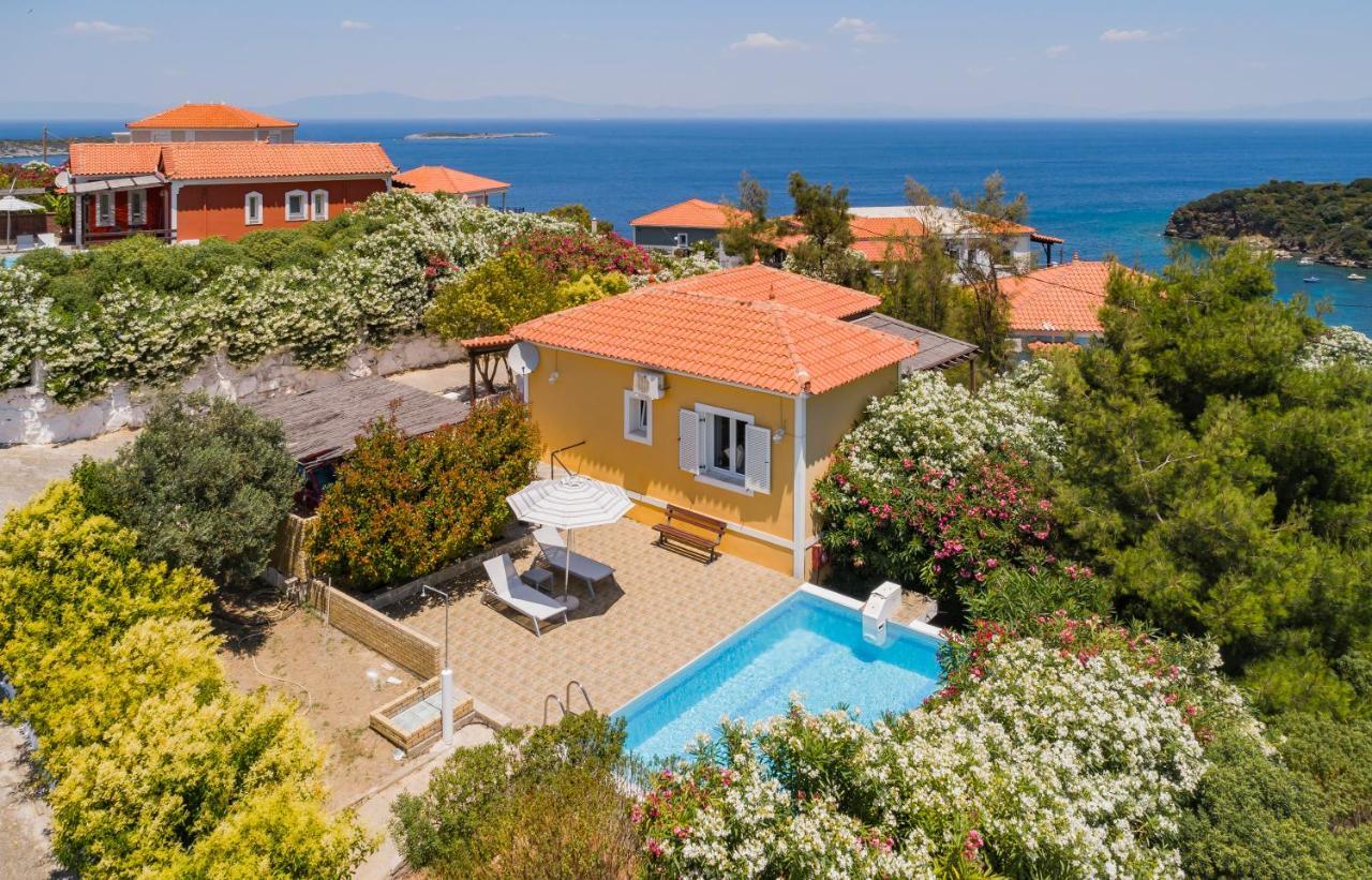Mouzakis Villas Agia Paraskevi  Esterno foto