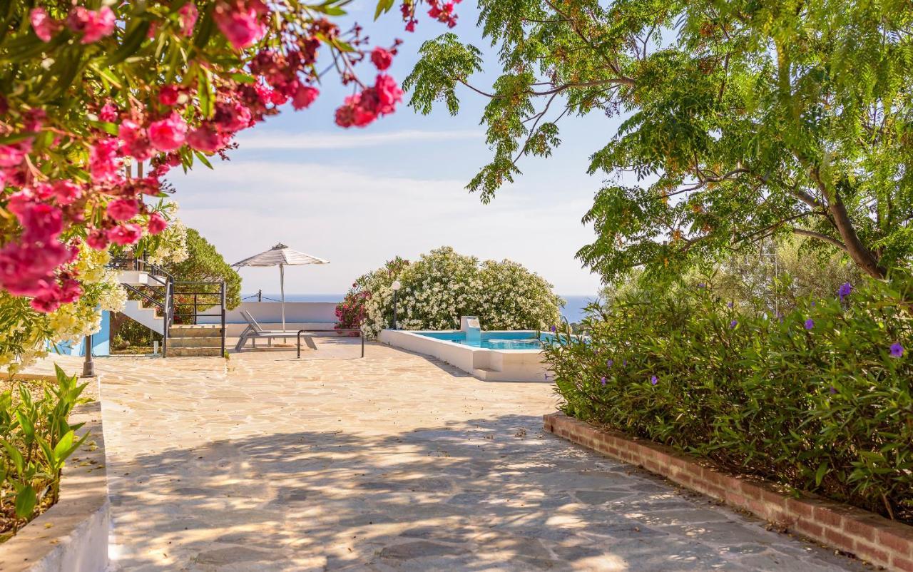 Mouzakis Villas Agia Paraskevi  Esterno foto